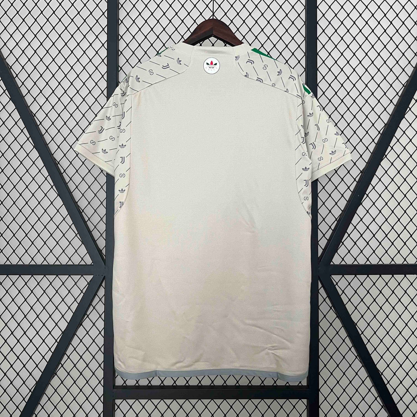 Juventus Gucci Jersey 24/25