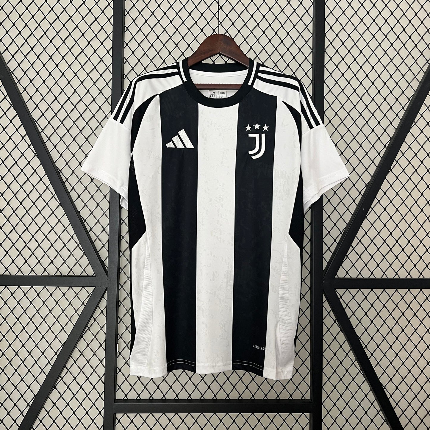 Juventus Home Jersey 25/26
