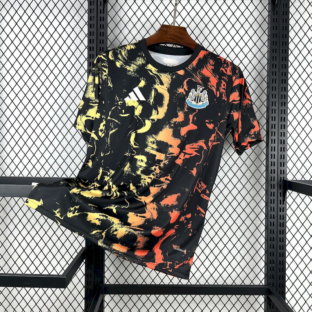 Newcastle United Pre-Match Jersey 25/26