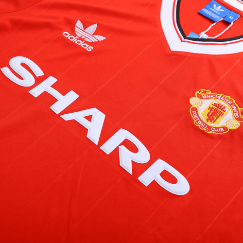 Manchester United Retro Jersey Home 1983