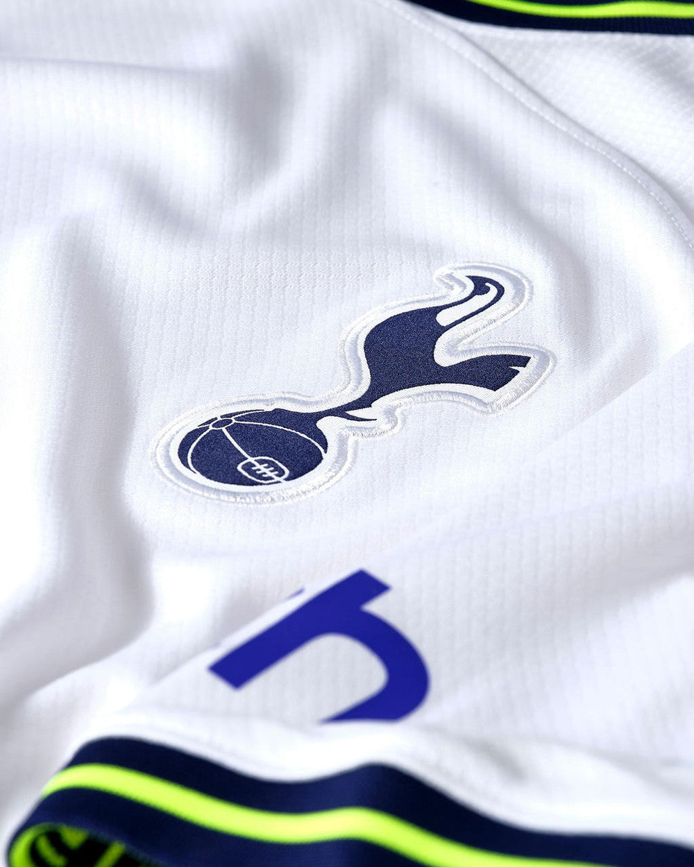 Tottenham Hotspur Home Jersey 22/23